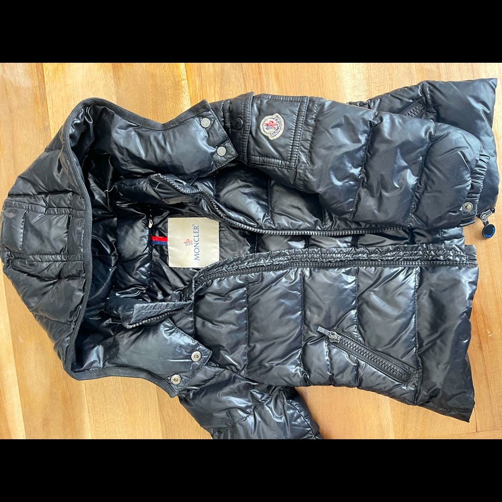 Moncler winter downfilled coat black AUTHENTIC kids size 3T